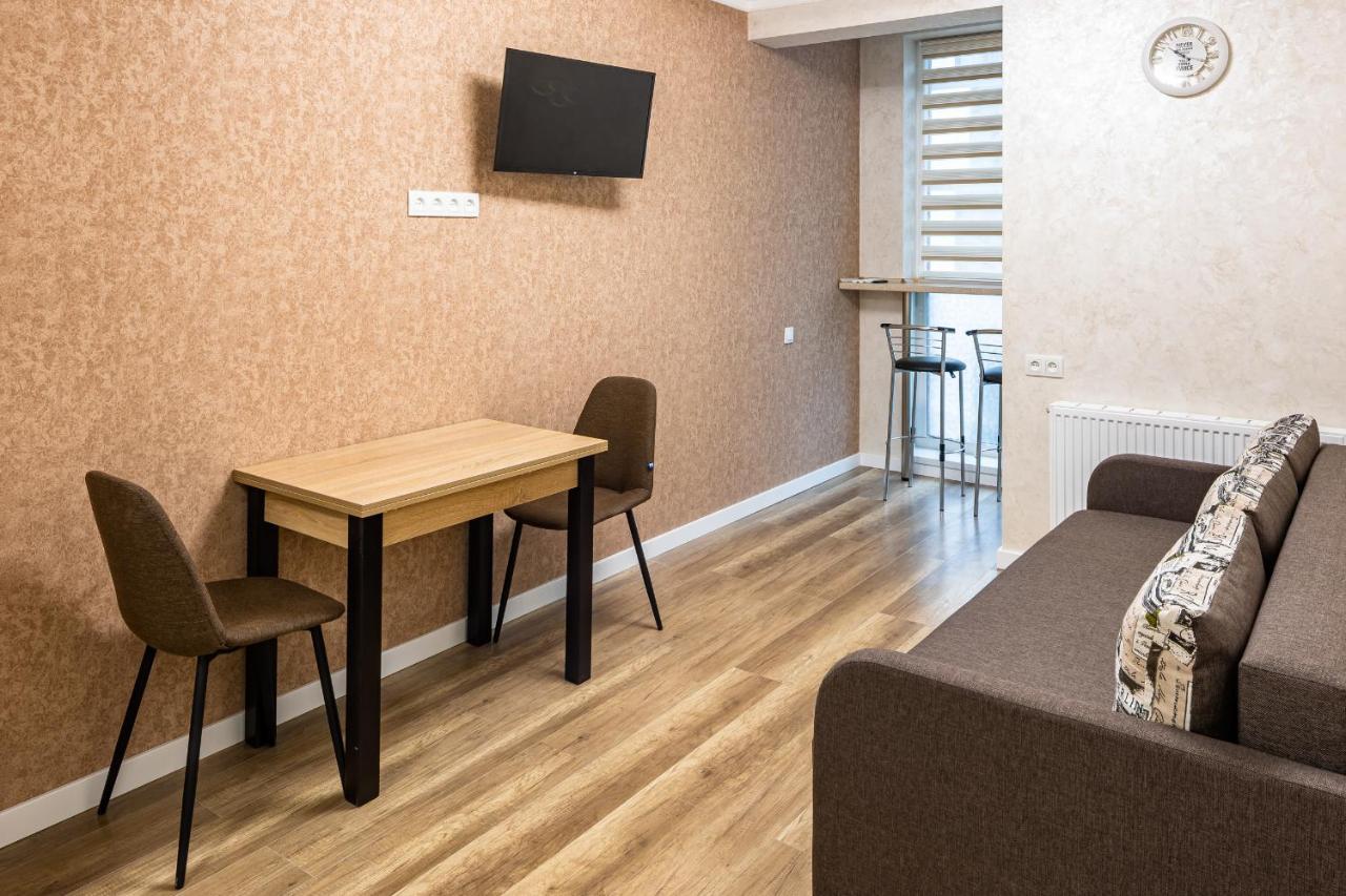 Avalon Time Apartment Lviv Eksteriør bilde