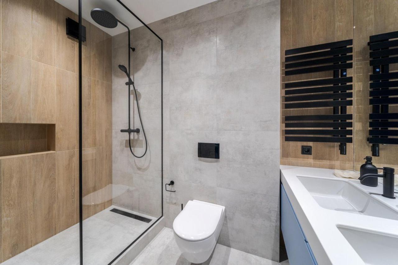 Avalon Time Apartment Lviv Eksteriør bilde
