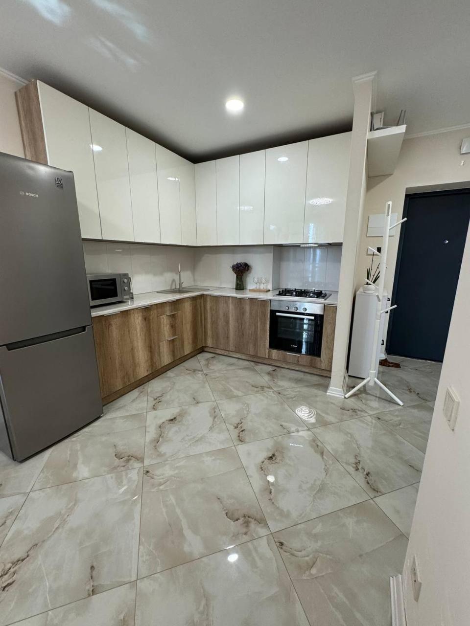Avalon Time Apartment Lviv Eksteriør bilde