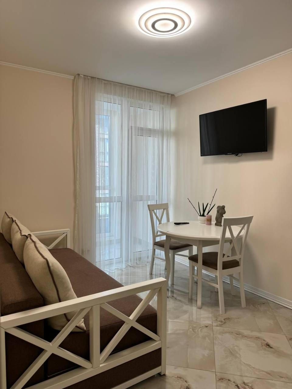 Avalon Time Apartment Lviv Eksteriør bilde
